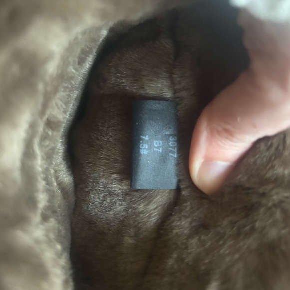 New In Box Lands' End Women's Brown Suede Faux Fur Winter Boots Sz 7.5 Primaloft - Picture 10 of 13